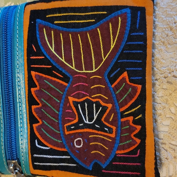 Vibrant Leather Crossbody Bag - Picture 2 of 5